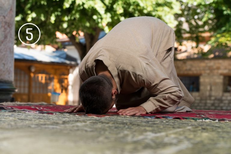 وضعية السجود